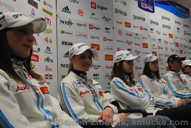 025 Manja Pograjc, Spela Rogelj, Barbara Klinec, Eva Logar, Primoz Rychly